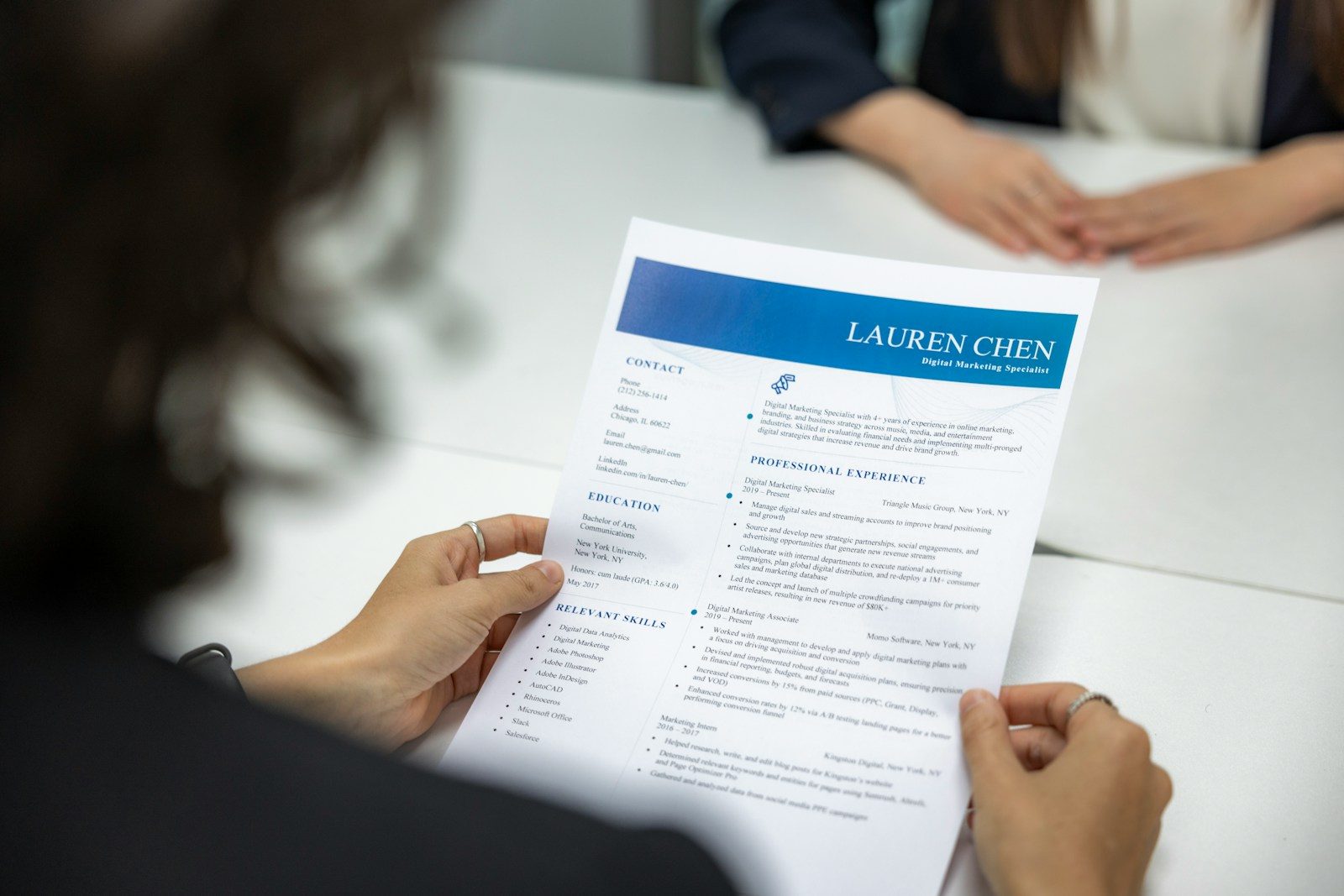 Formation sur un CV : quoi écrire, où la placer et quels diplômes garder